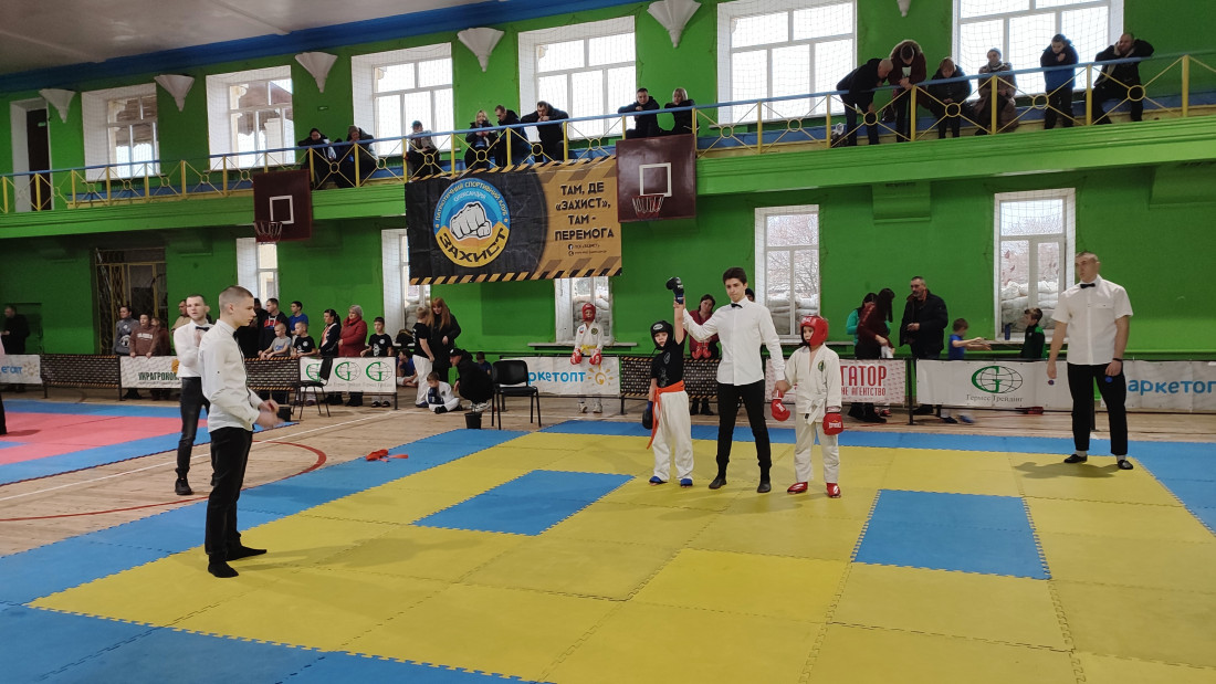 В Александрии проходит чемпионат города по военно-спортивному многоборью