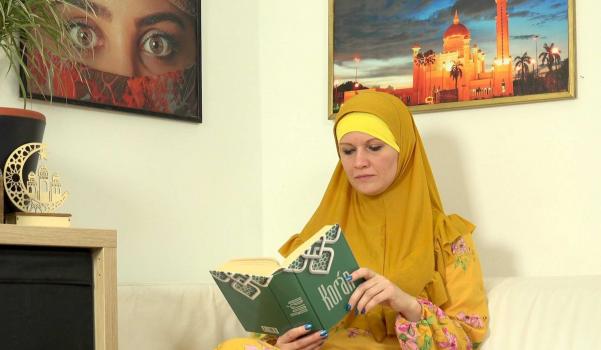 Foxy - A woman in a hijab cheated on her husband - E228 (2022 | UltraHD/2K)