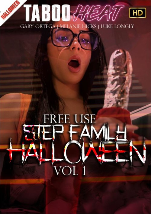 Gabby Ortega in Free Use Family Halloween