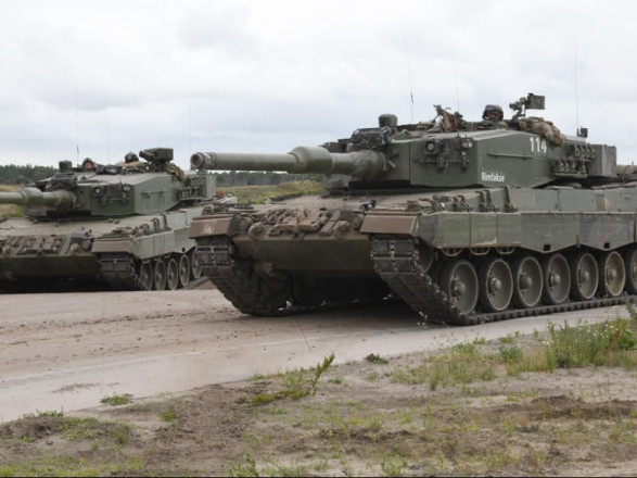 Луковица Минобороны Германии: правительство вскоре решит, отправлять ли Leopard 2 в Украину