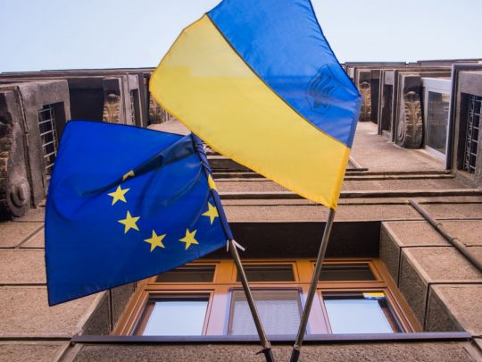 «Безпечна і процвітаюча Україна вигідна ЄС і всьому демократичному світу», — експерт