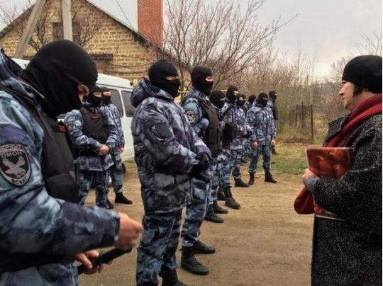 Під виглядом «боротьби з екстремістами»: окупанти готують нові провокації проти кримських татар