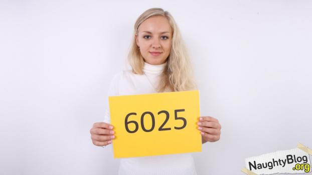 Czech Casting - Maria (Russian Domme, Mixed Wrestling) [2023 | FullHD]