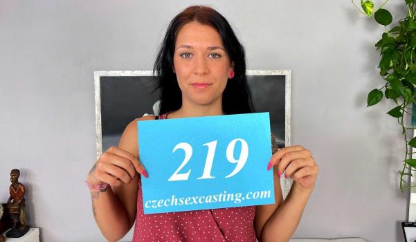 Czech Sex Casting - Sarah Simons (Facefucking, Pussy Fingering) [2023 | FullHD]