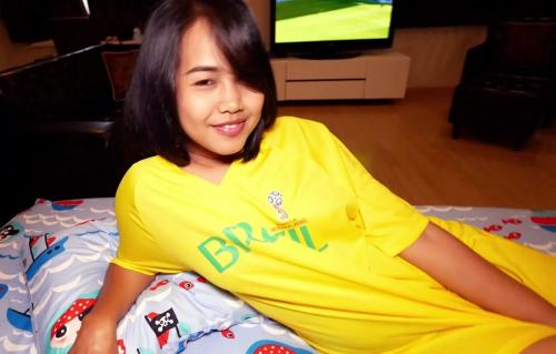 Lily Koh - First Sex Thai Teen