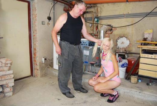 Old Couple Fuck Teen - Fix this, fuck that! (Rough Sex, Mommy Roleplay) [2023 | FullHD]
