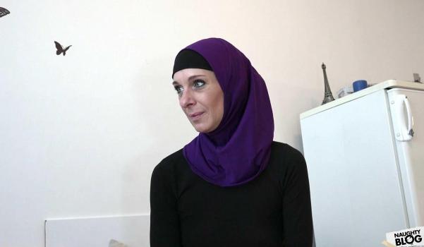Sex With Muslims - Espoir (Footjob, Gymnastics) [2023 | FullHD]