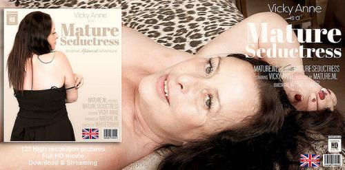 Vicky Anne (EU) (44) - Mature seductress Vicky Anne goes all the way (1.37  ...