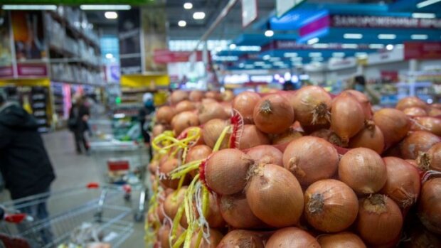 Дорожче 70 грн за кілограм? В Україні прогнозують ще більше зростання ціни на цибулю