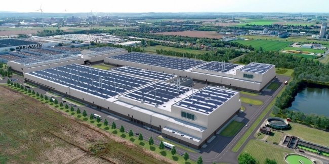 Volkswagen призупинив будівництво «батарейного» заводу в Європі