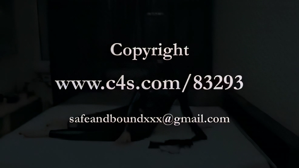 SAFE AND BOUND IN LATEX / SAFE AND BOUND IN LATEX (xvideos.com) [2000 г., Latex, Catsuit, Bondage, solo, 1080p, Upscale]