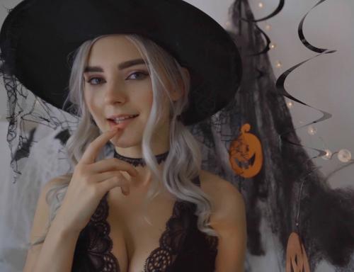 Eva Elfie - Teen Busty Witch Fuck