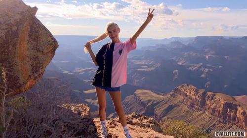 Eva Elfie - Grand Canyon Adventures