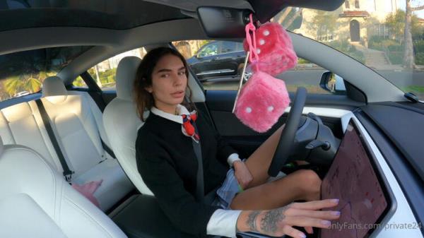 Julia Geltsman aka Flowerava -  Driving to Work and thinks about professor [Onlyfans] (FullHD 1080p)