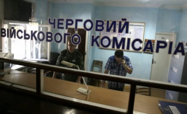Українець після отримання повістки та ВЛК відмовився від військової служби: яке покарання призначив суд