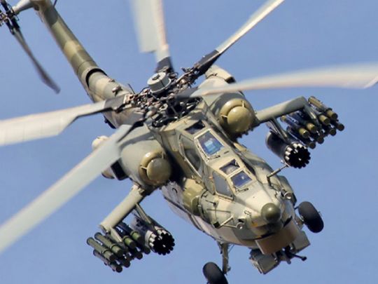 Не захотіли катапультуватись: кримчани обговорюють вертоліт окупантів, що раптово впав