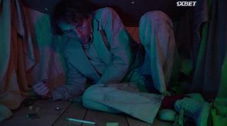 Мужик под столом (2021)