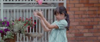 Без следа (2022)