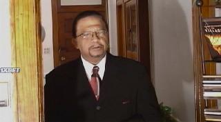 Сосисочные диалоги с Кингом Би (2021)