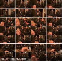 Clips4sale - Alexxa Von Hell - A Fun French Humiliation Torments Game With Evil Dices - Lots Of Laughs For My Friend (FullHD/1080p/613 MB)