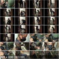 Clips4Sale - Lady Divine Money - Mein Neues Ballbusting Opfer (FullHD/1080p/606 MB)