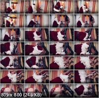 MistressRavenFD - Mistress Raven FD - TRANSFORMING SANTA INTO A CANDY CANE FAG (HD/720p/173 MB)