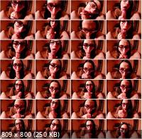PornHub - Black Lynn - Nerdy Girl In Glasses Sucks Cock In POV (FullHD/1080p/190 MB)