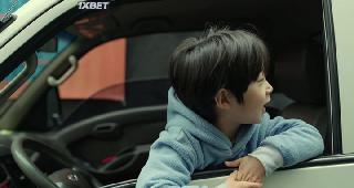 Придорожная семья (2022)