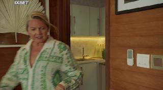 Любовь на Мальдивах (2023)