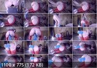 ManyVids - ArgenDana - Anal Gaped By A Huge Bottle 2 (FullHD/1080p/697 MB)